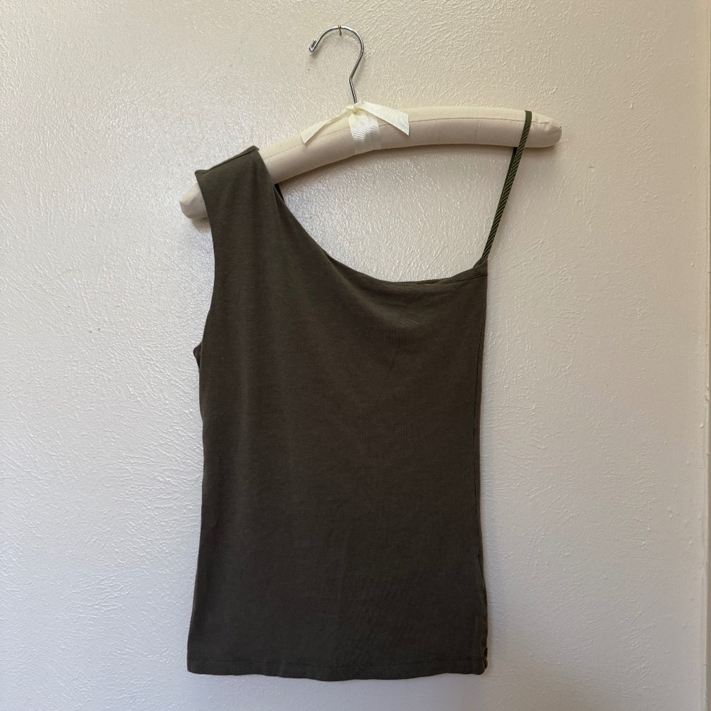 Cuyana One Shoulder Top